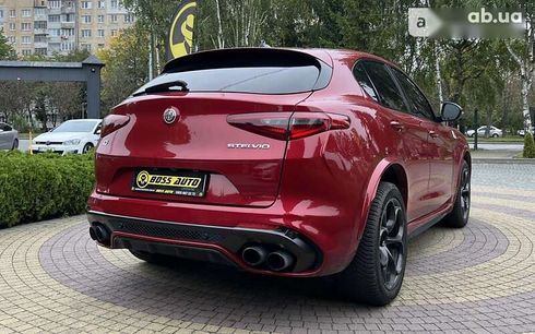 Alfa Romeo Stelvio 2018 - фото 7