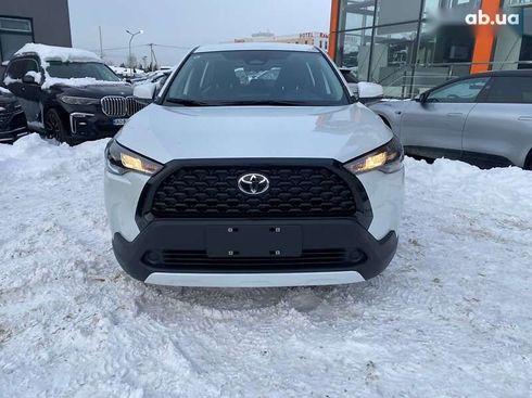 Toyota Corolla Cross 2025 - фото 2