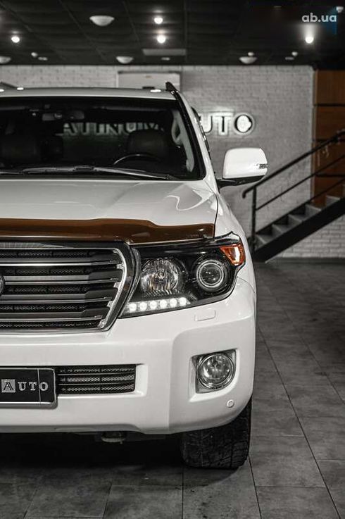 Toyota Land Cruiser 2014 - фото 15