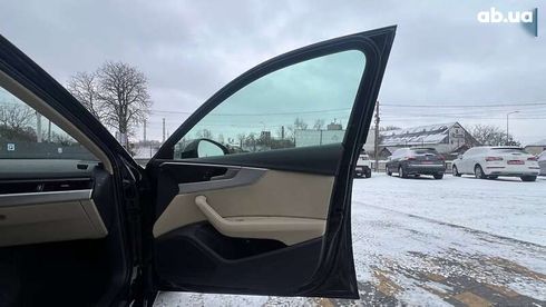 Audi A4 2017 - фото 18