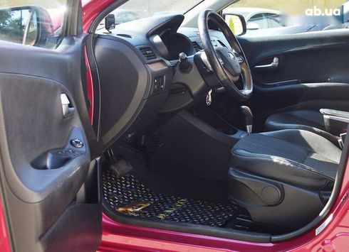 Kia Picanto 2013 - фото 9