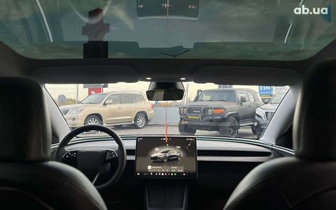 Tesla Model 3 2024 - фото 9