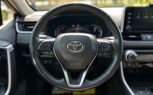 Toyota RAV4 2019 - фото 16