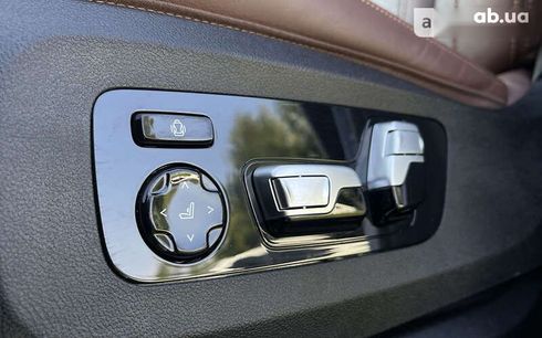 BMW X7 2021 - фото 19