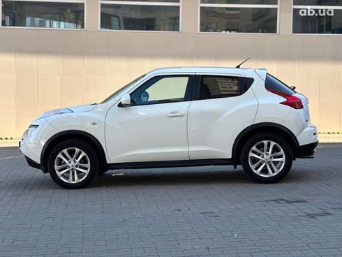 Nissan Juke 2012 белый - фото 8