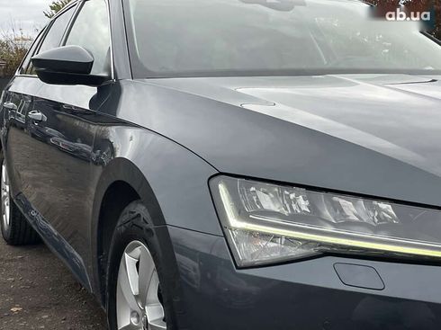 Skoda Superb 2022 - фото 10