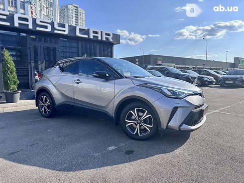 Toyota C-HR 2019 - фото 28