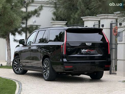 Cadillac Escalade 2021 - фото 11