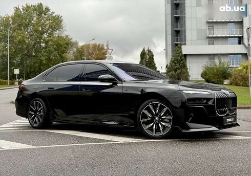 BMW 7 серия 2023 - фото 23