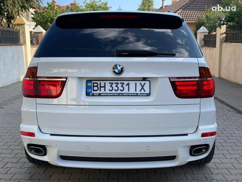 BMW X5 2010 белый - фото 9