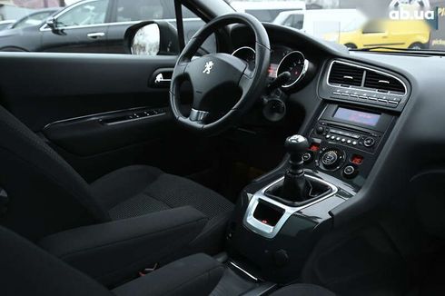 Peugeot 5008 2011 - фото 29