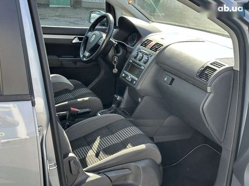Volkswagen Touran 2008 - фото 21