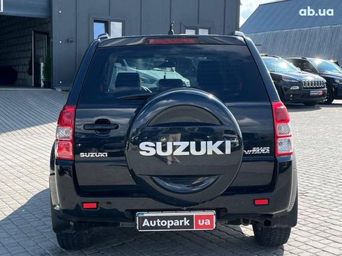 Suzuki Grand Vitara 2010 черный - фото 8