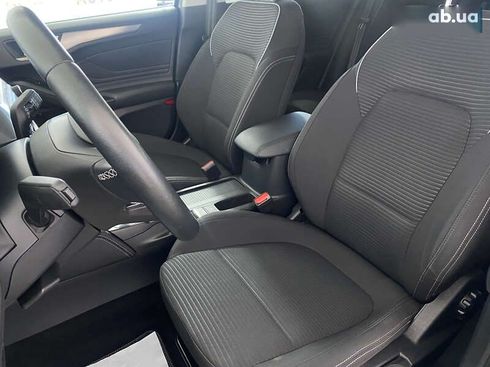 Ford Focus 2020 - фото 9