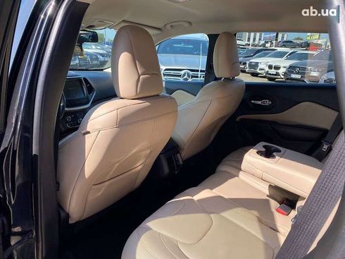 Jeep Cherokee 2016 - фото 23