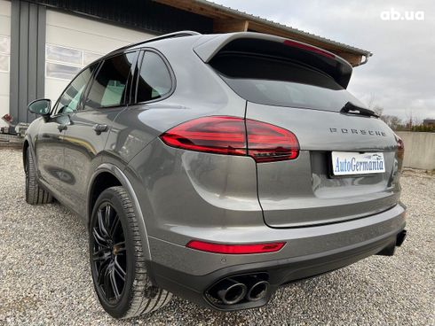 Porsche Cayenne 2018 - фото 12