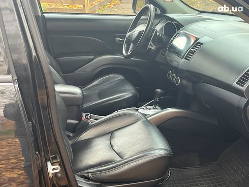 Mitsubishi Outlander XL 2008 черный - фото 15
