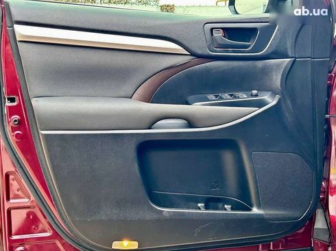 Toyota Highlander 2018 - фото 13