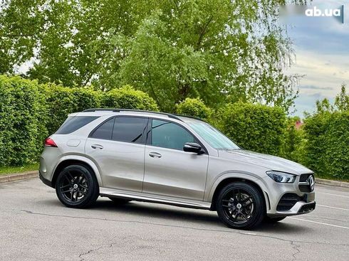 Mercedes-Benz GLE-Class 2022 - фото 9