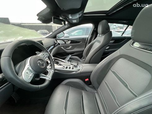 Mercedes-Benz AMG GT 4 2021 - фото 11