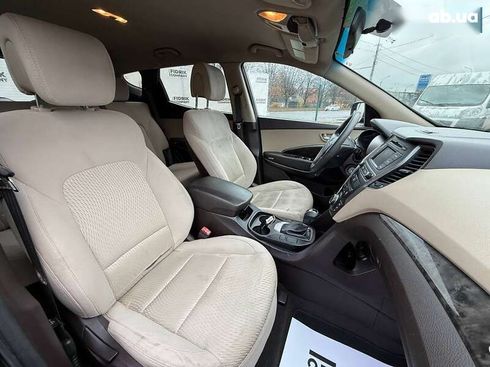 Hyundai Santa Fe 2017 - фото 16