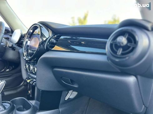 MINI Hatchback Electric 2021 - фото 2