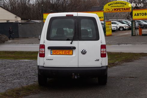Volkswagen Caddy 2012 белый - фото 6