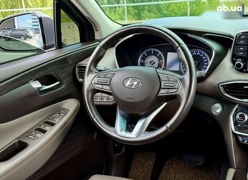 Hyundai Santa Fe 2019 - фото 30