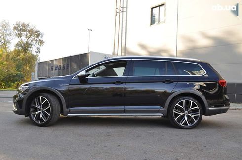 Volkswagen passat alltrack 2022 - фото 15
