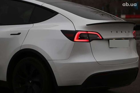 Tesla Model Y 2021 - фото 8