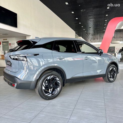 Nissan Qashqai 2025 серый - фото 2