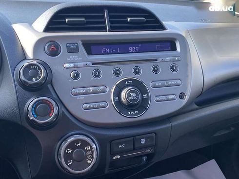 Honda Fit 2012 - фото 22