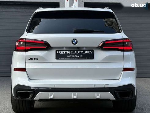 BMW X5 2021 - фото 18