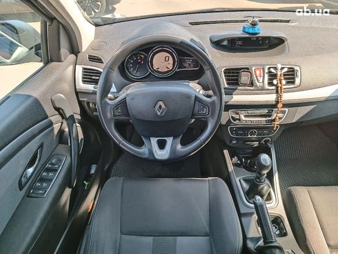 Renault Megane 2010 серый - фото 17