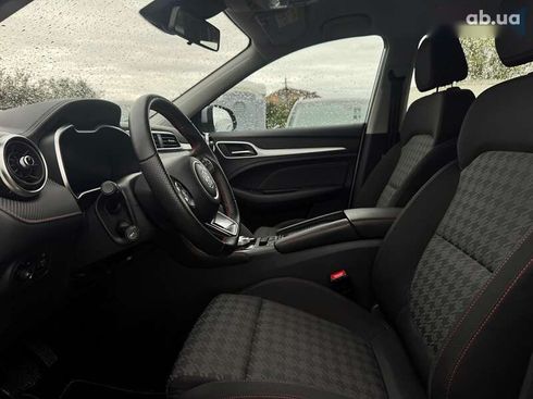 MG ZS EV 2022 - фото 23