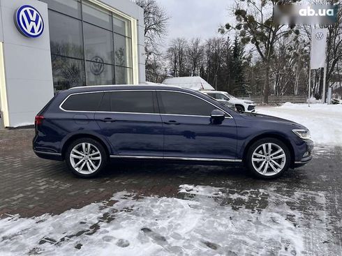 Volkswagen Passat 2017 - фото 9