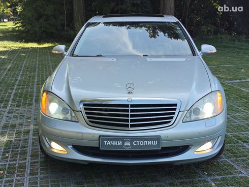 Mercedes-Benz S-Класс 2008 серебристый - фото 2