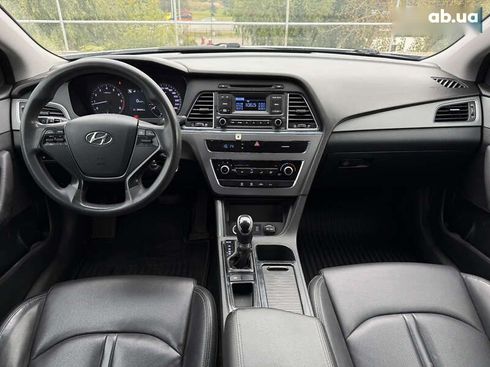 Hyundai Sonata 2017 - фото 19