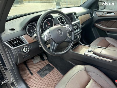 Mercedes-Benz GL-Класс 2014 черный - фото 33
