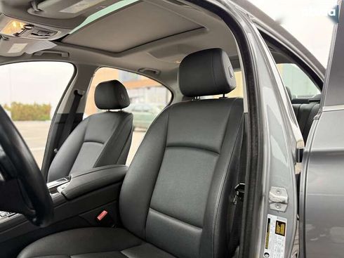 BMW 5 серия 2015 - фото 16