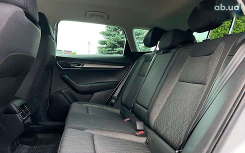 Skoda Karoq 2022 - фото 15