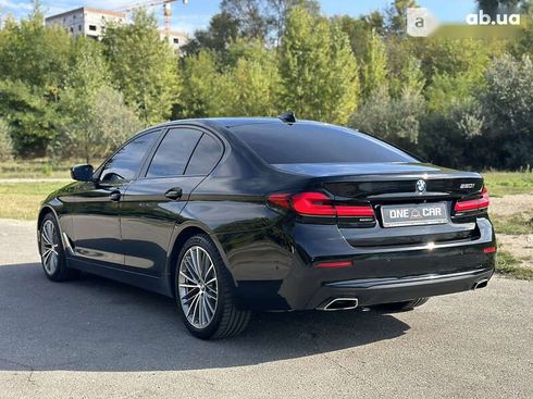 BMW 5 серия 2020 - фото 7