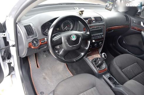 Skoda Octavia 2011 - фото 17