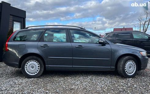 Volvo V50 2010 - фото 8