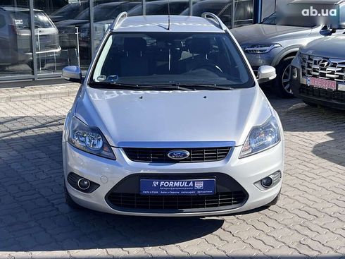Ford Focus 2010 - фото 5