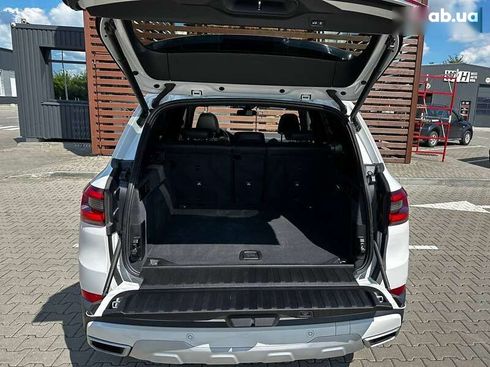 BMW X5 2020 - фото 29