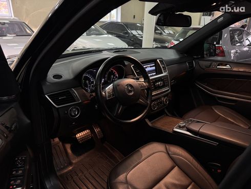Mercedes-Benz GL-Класс 2013 черный - фото 11