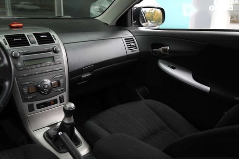 Toyota Corolla 2008 - фото 11