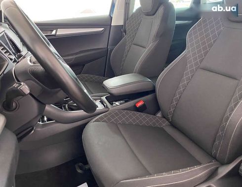 Skoda Karoq 2021 - фото 8