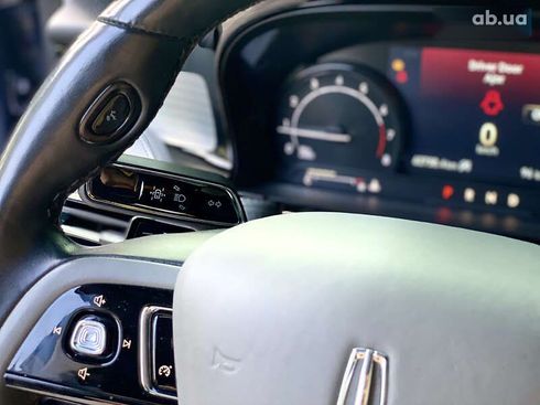 Lincoln Corsair 2022 - фото 29